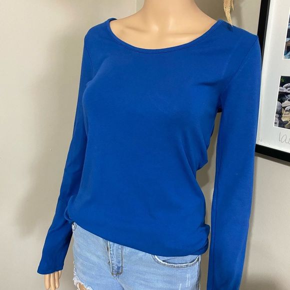 CYNTHIA ROWLEY SWEATSHIRT - Picture 4 of 7